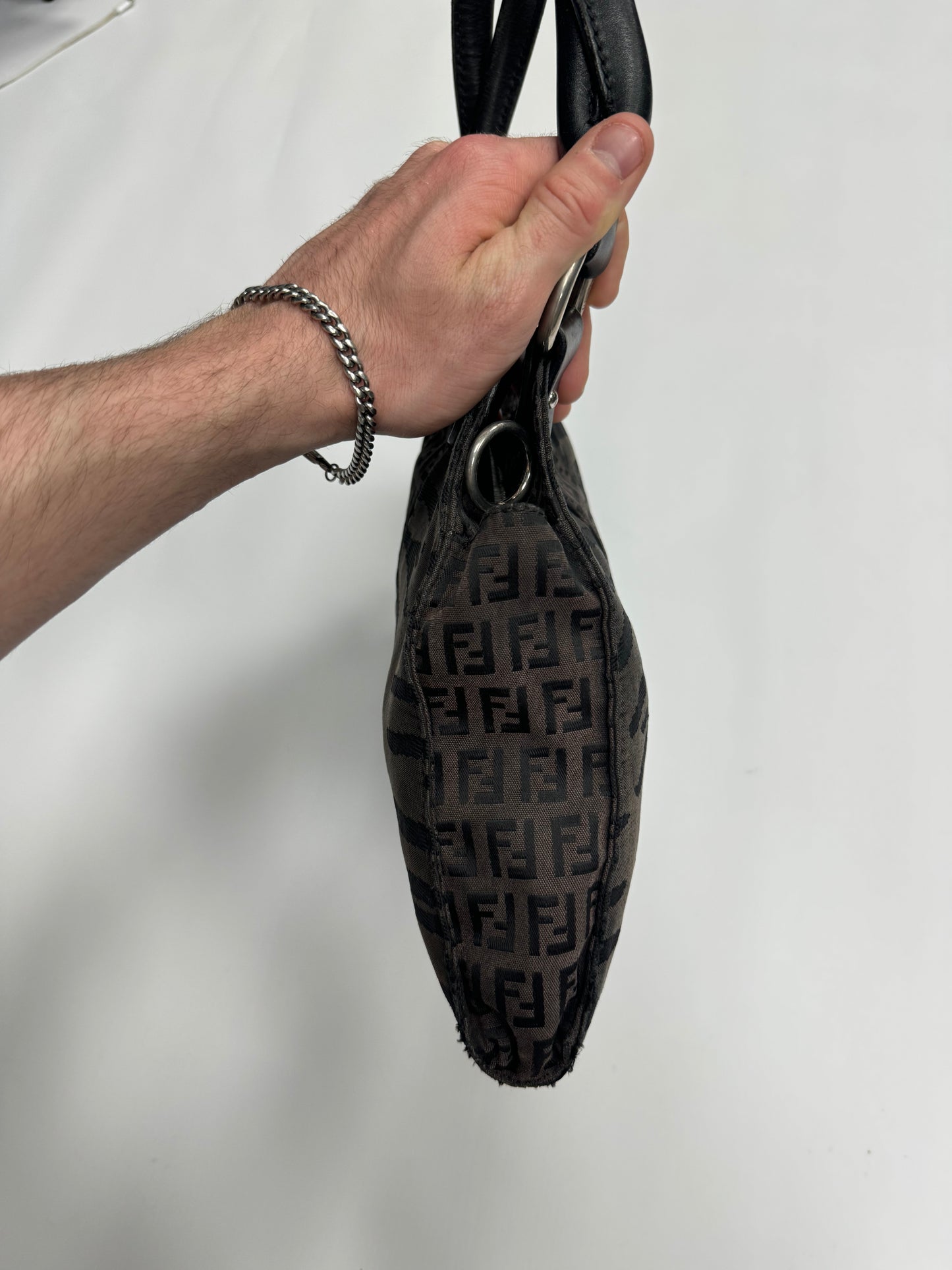 Fendi trapezio handbag (OS)