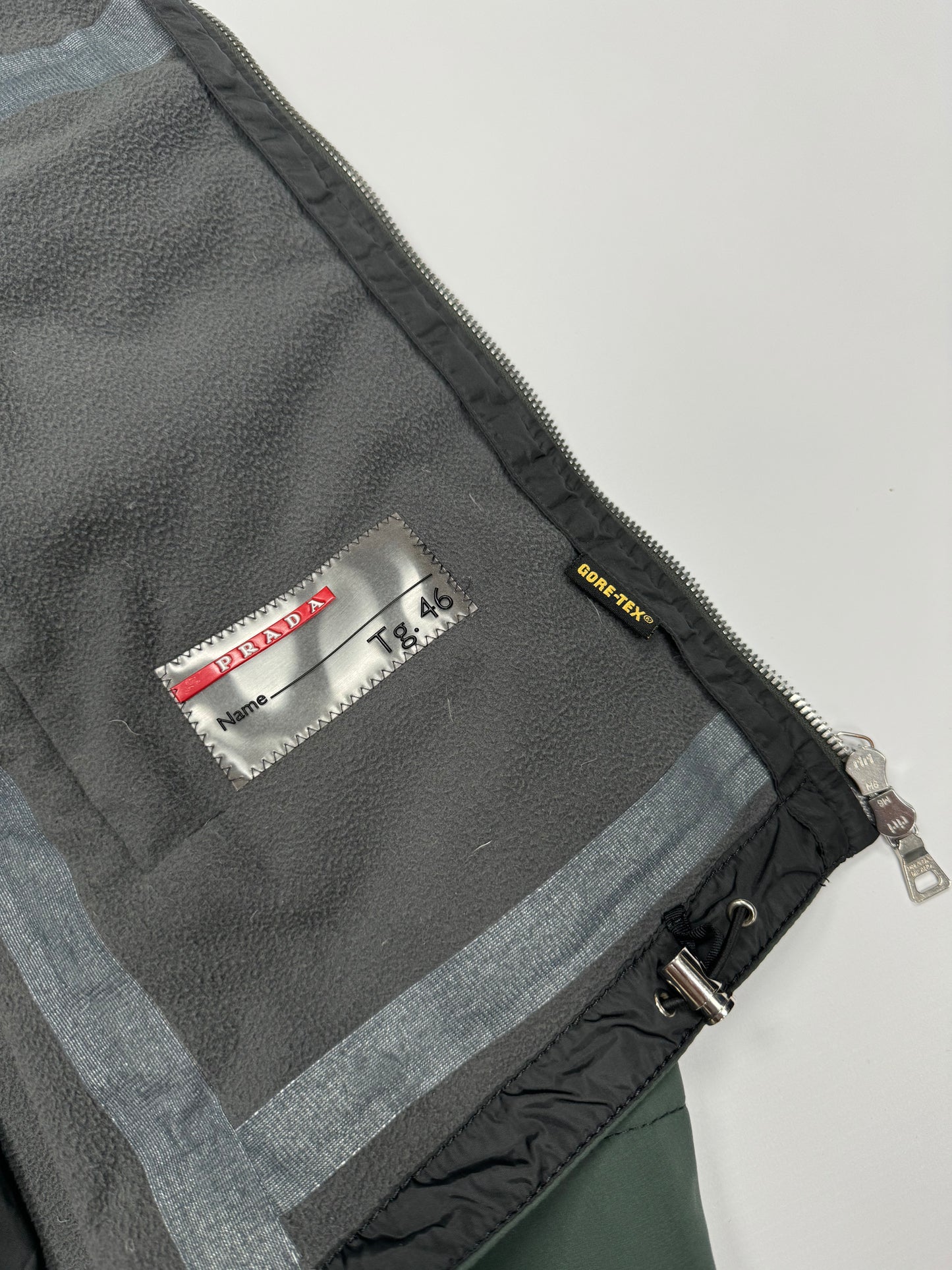 Prada sport goretex soft shell jacket (M)