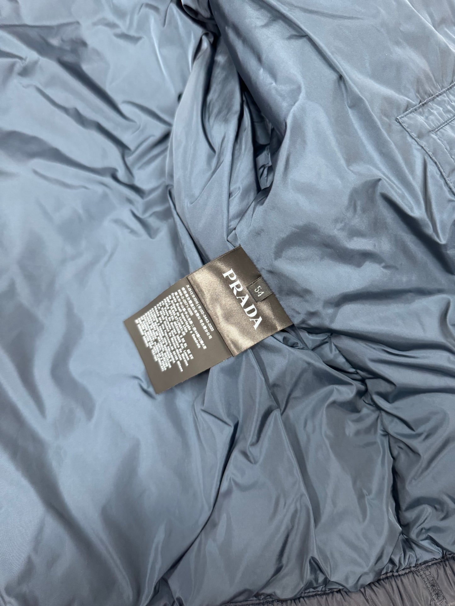 Prada Milano nylon diamond stitch down jacket (XL)