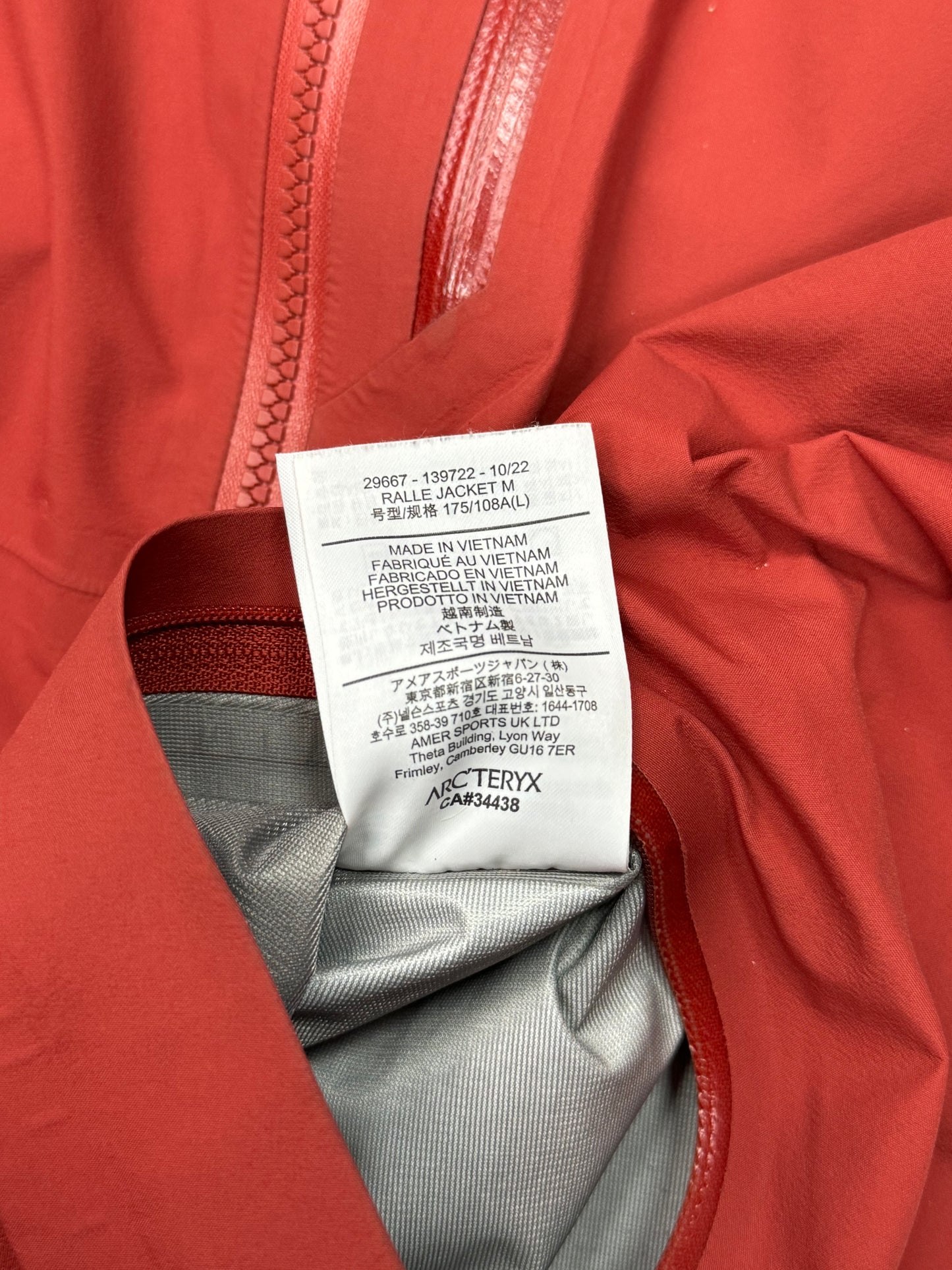 Arcteryx ralle goretex jacket (L)
