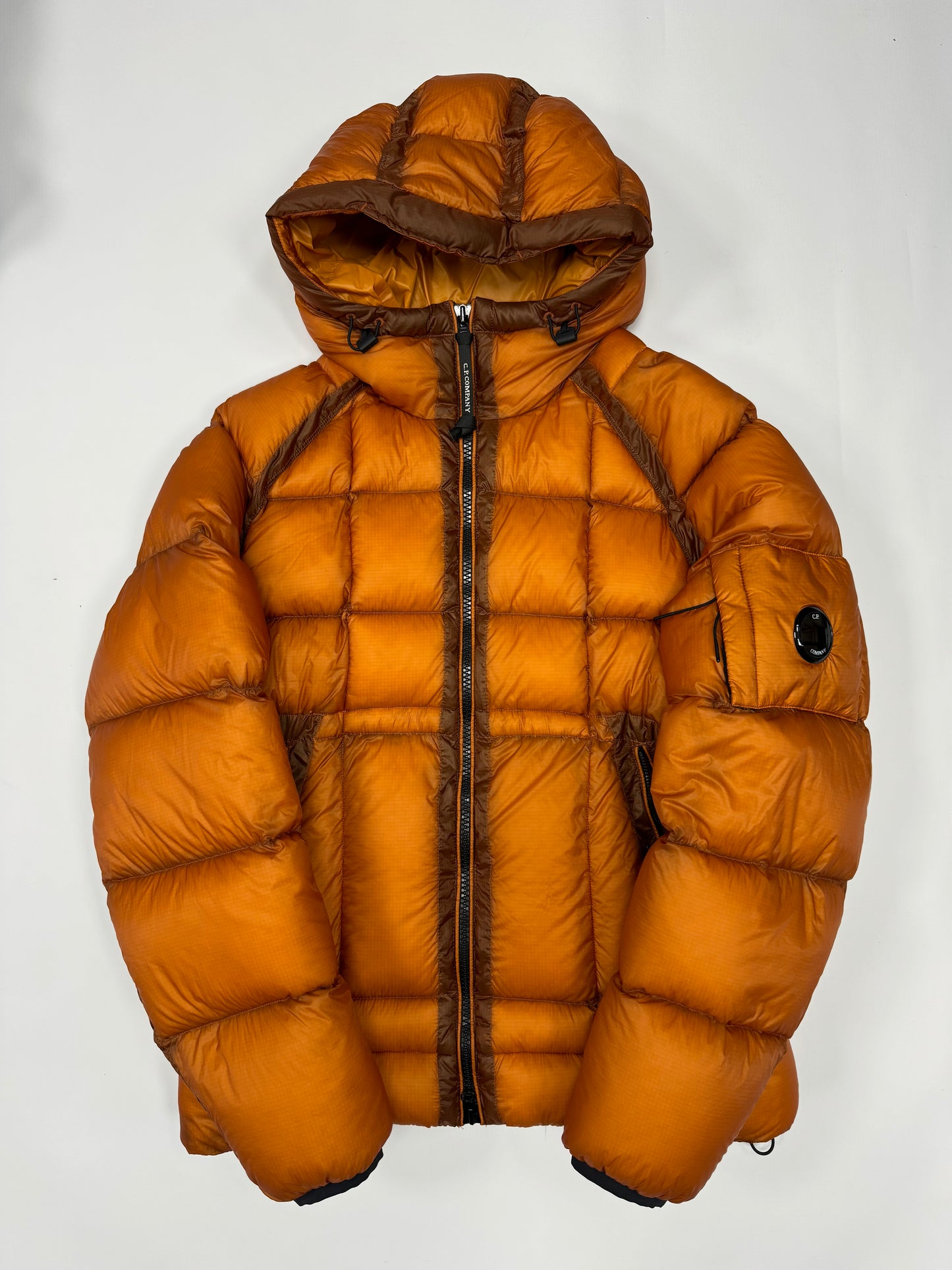Cp company DD shell down jacket (L)