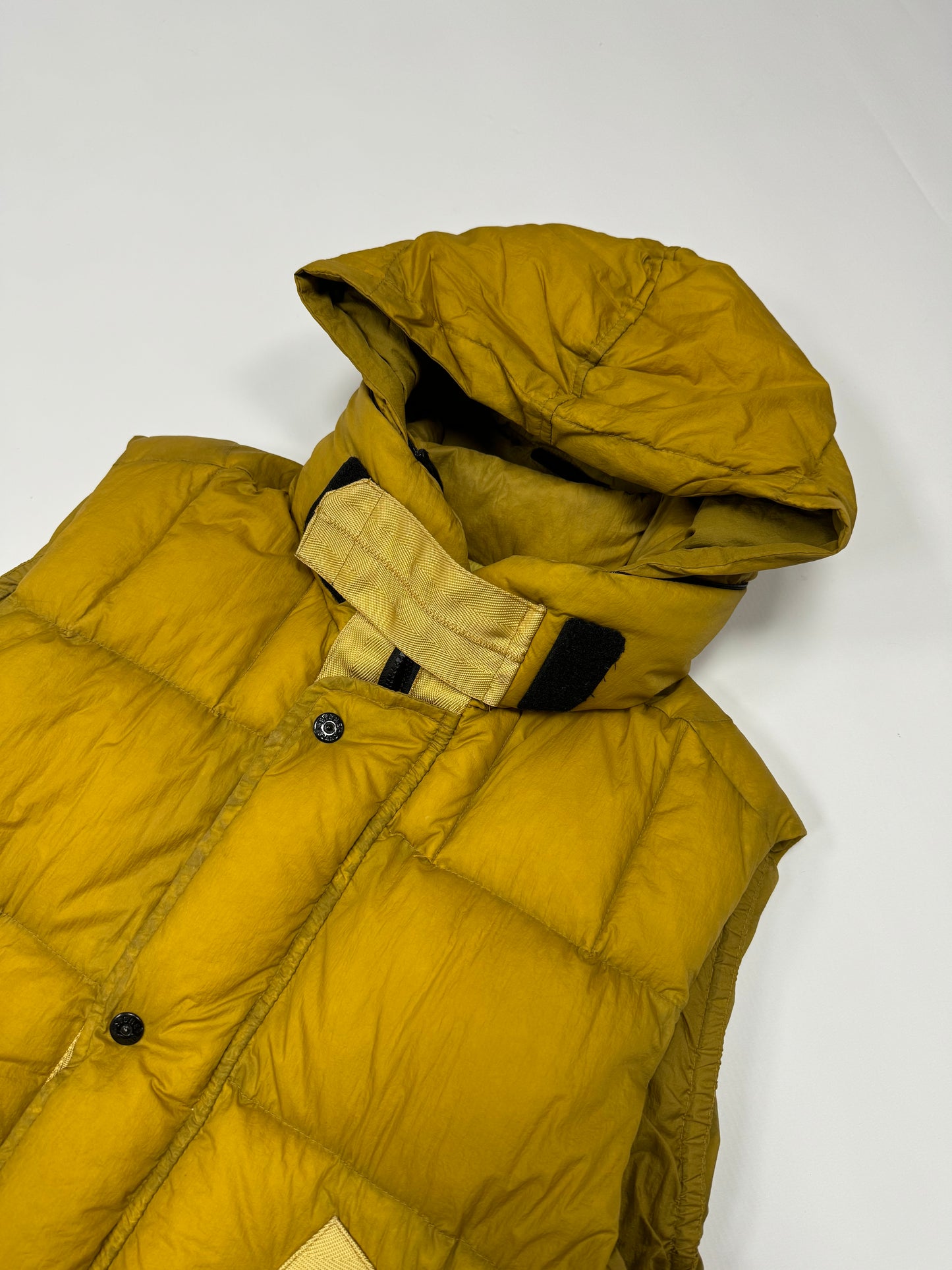Stone island goose down gilet (L)