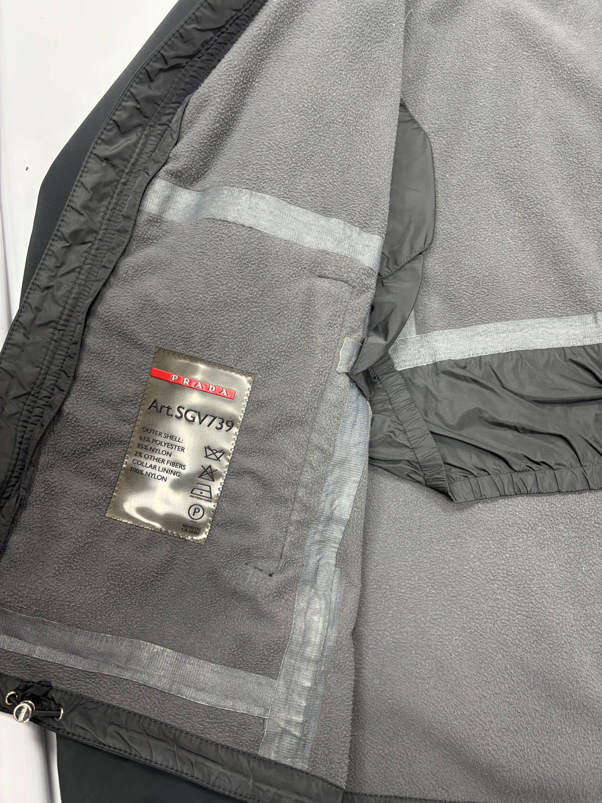 Prada sport goretex soft shell jacket (L)