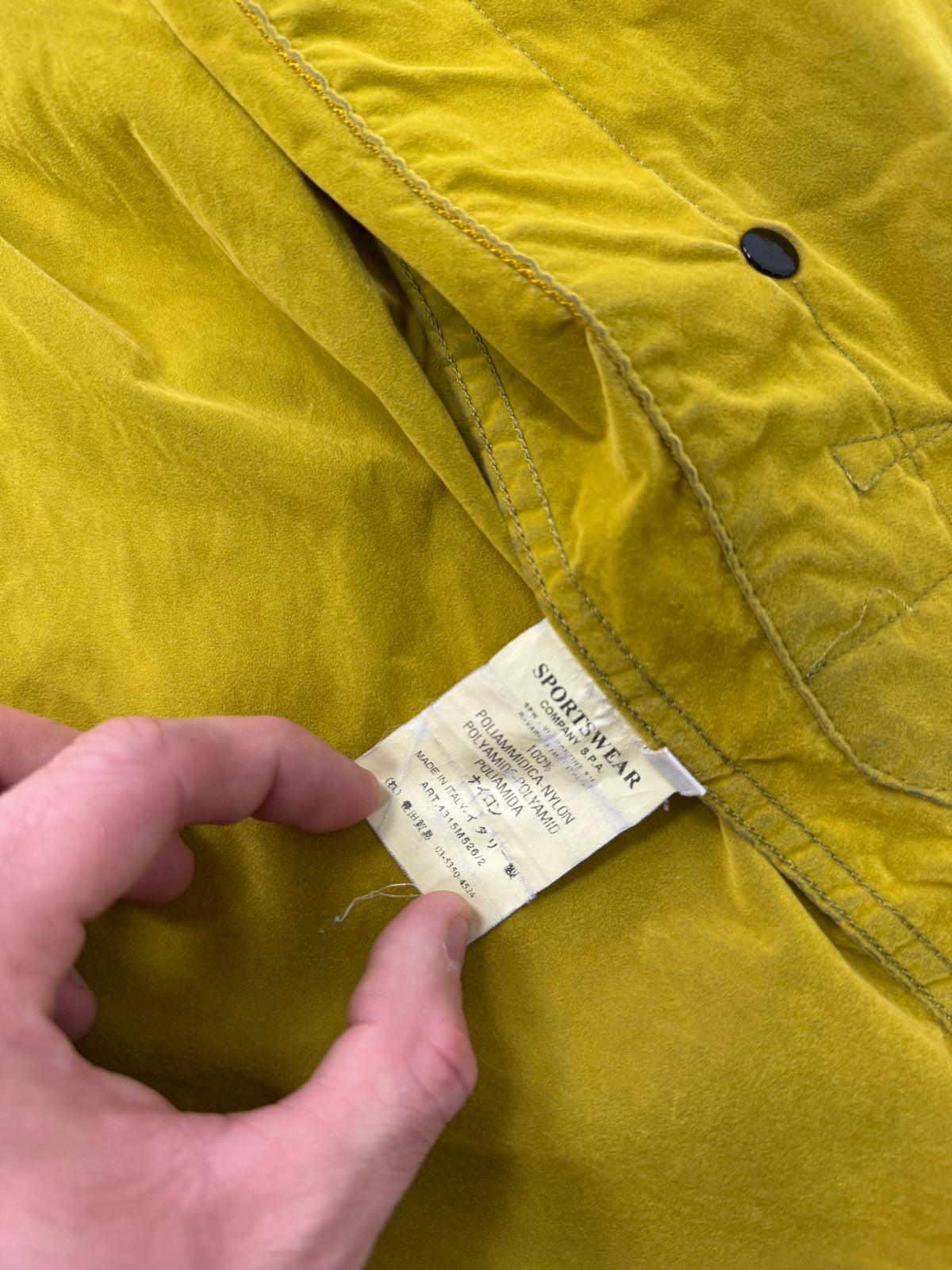 Stone island nylon hooded jacket ( M)
