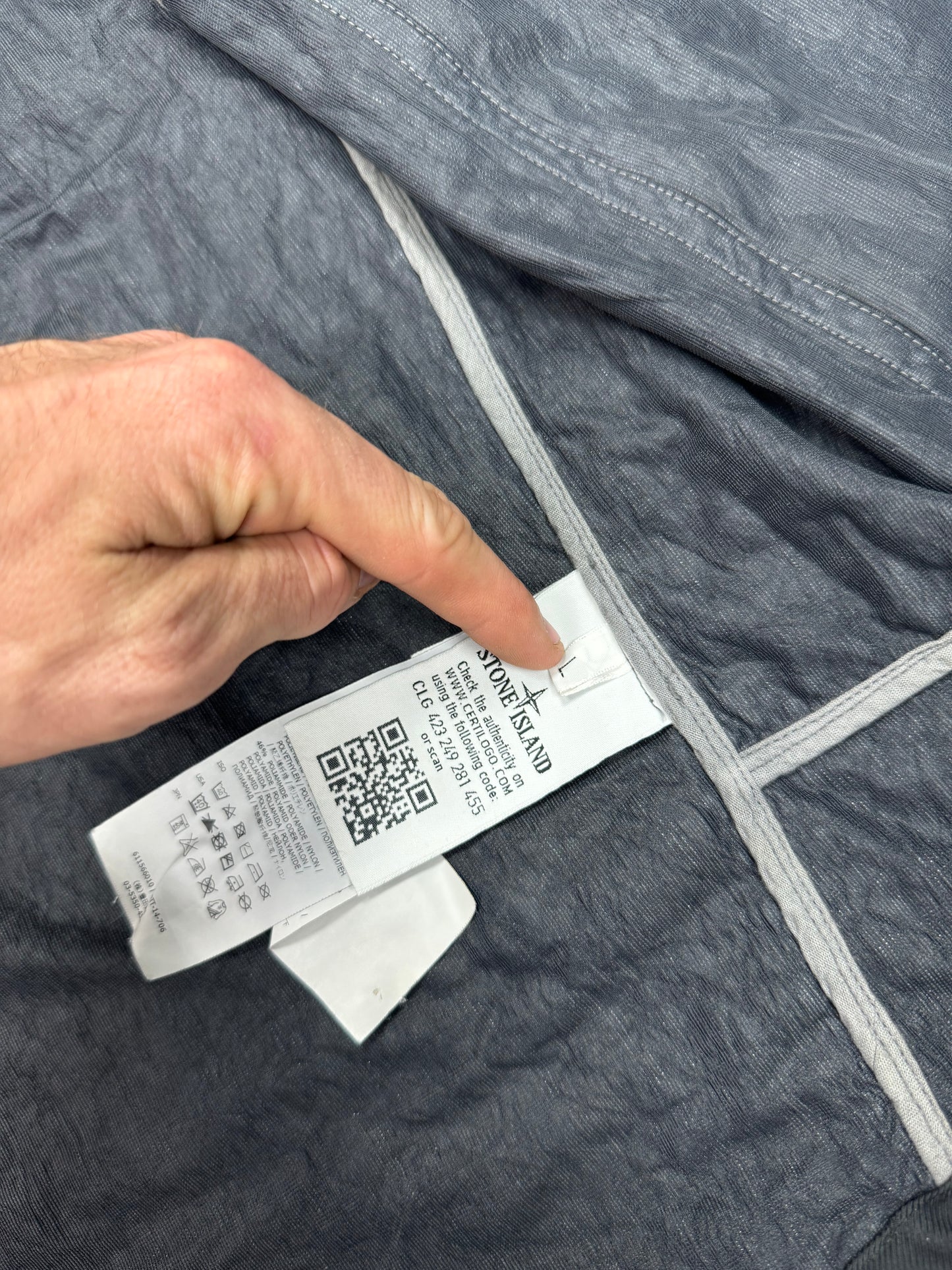 Stone island jacket (L)