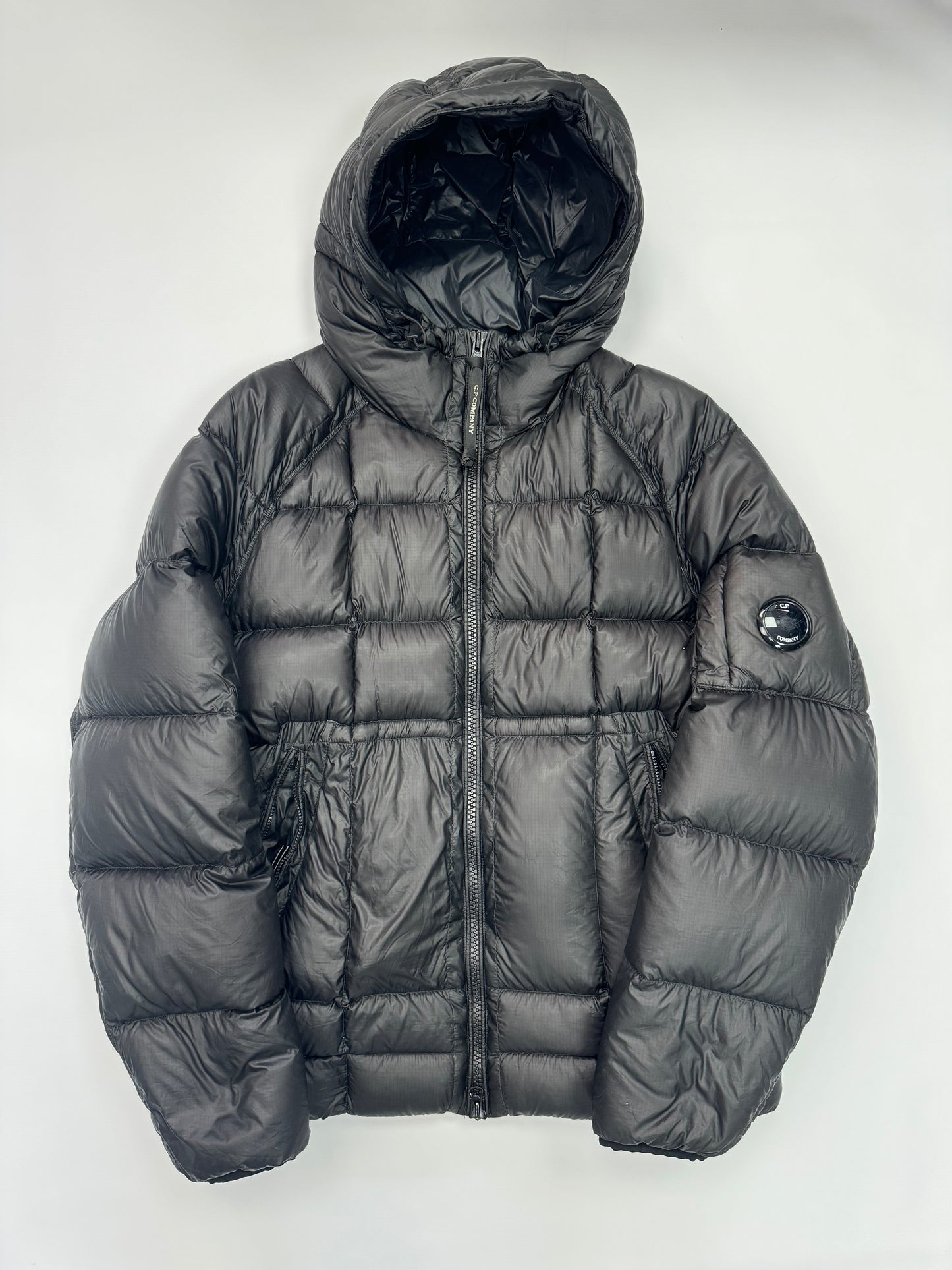 Cp company DD shell puffer jacket (M)