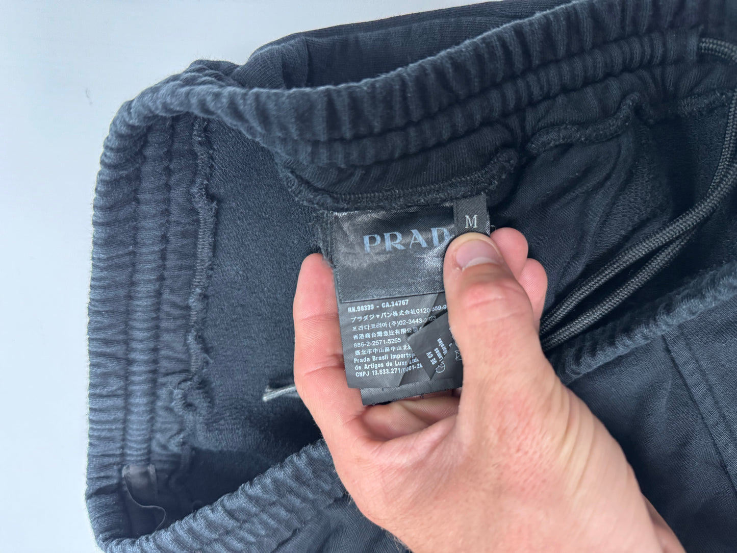 Prada sport jogger shorts (M)