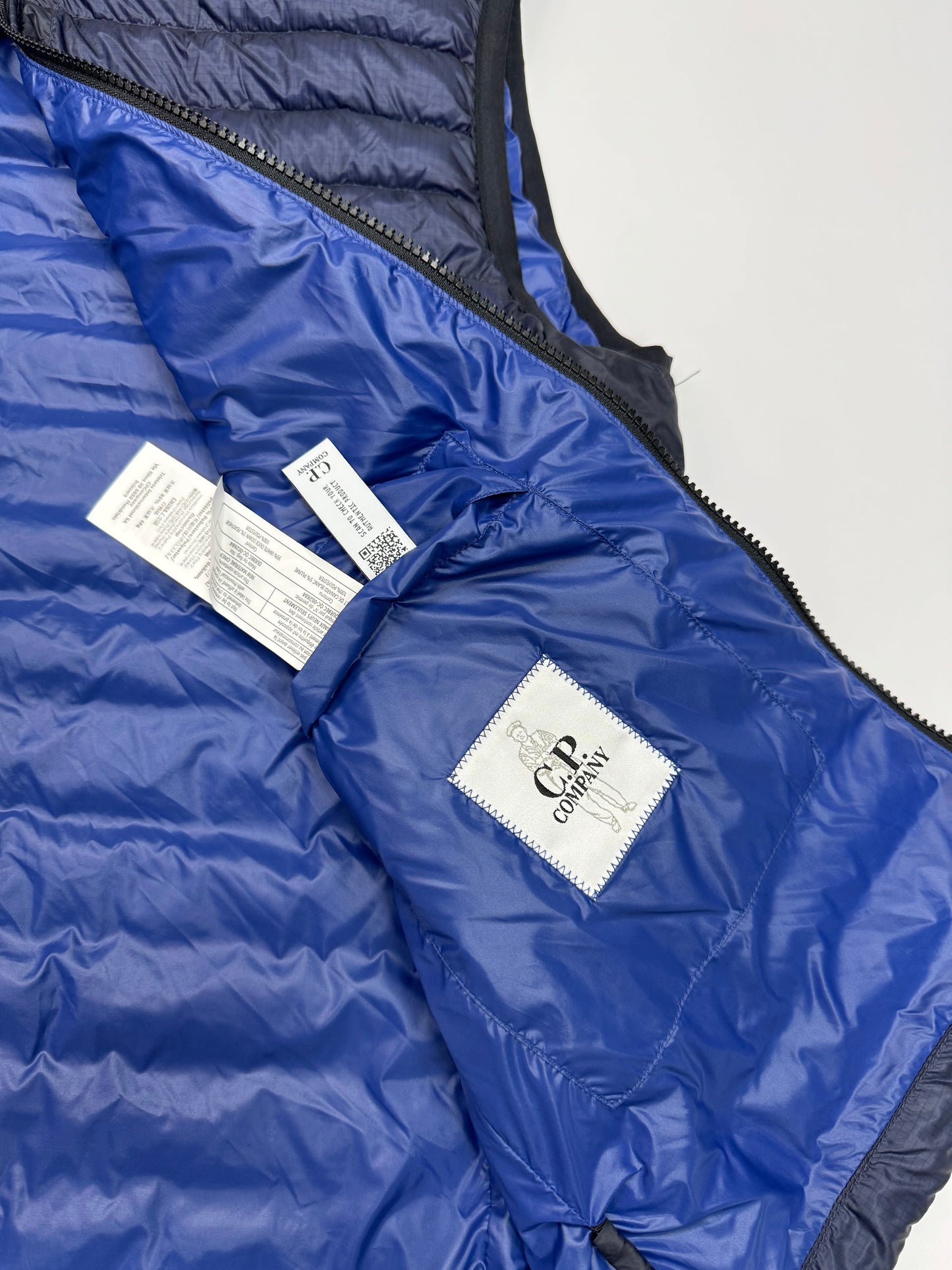 Cp company DD down shell gilet (L)