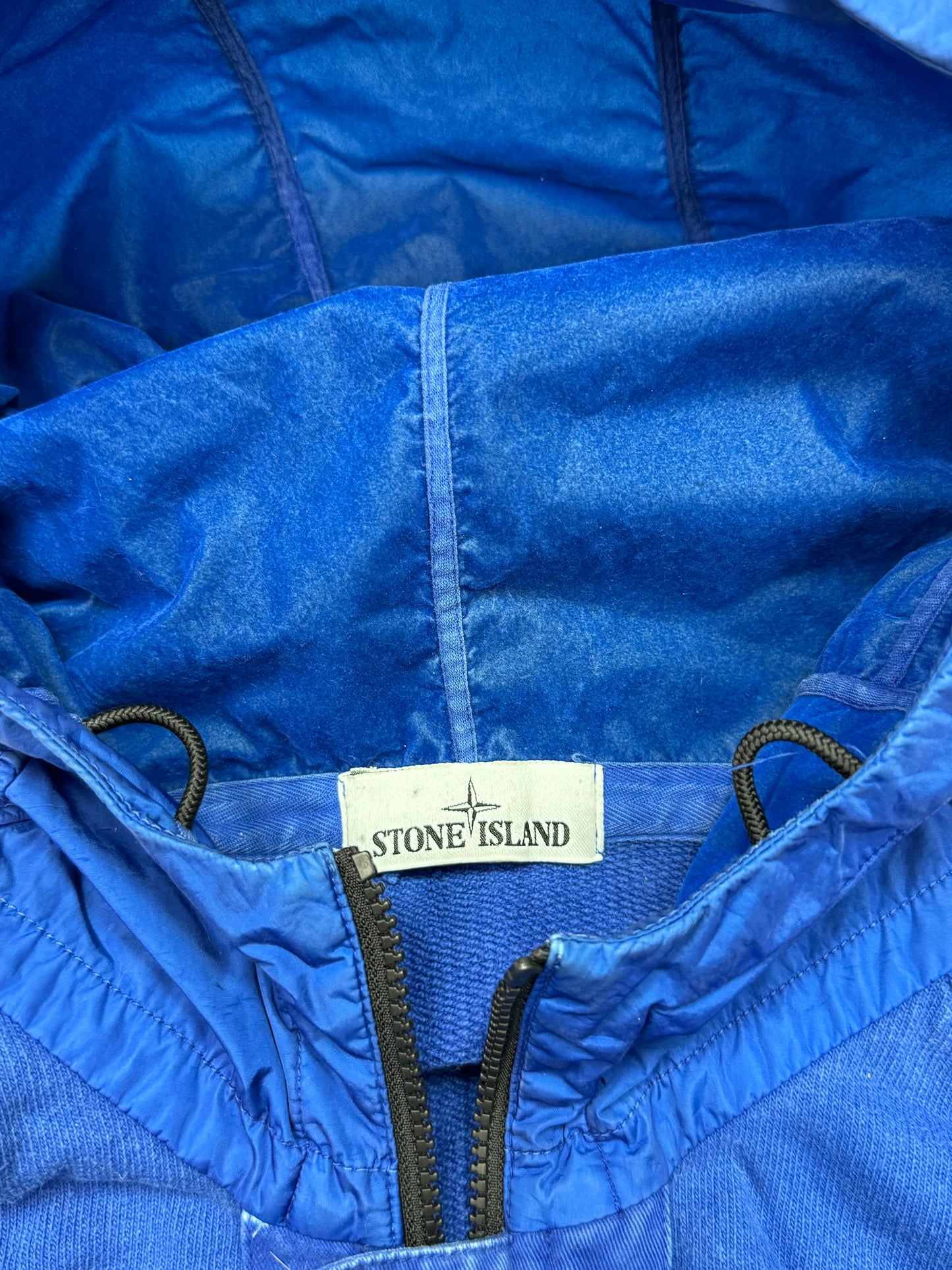 Stone island zip up hoodie (XL)