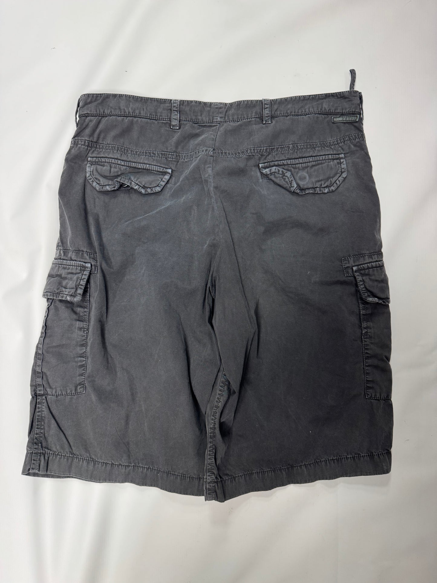 Prada sport Cargo shorts (W36)