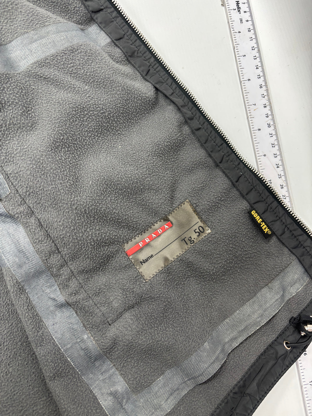 Prada sport goretex soft shell jacket (L)
