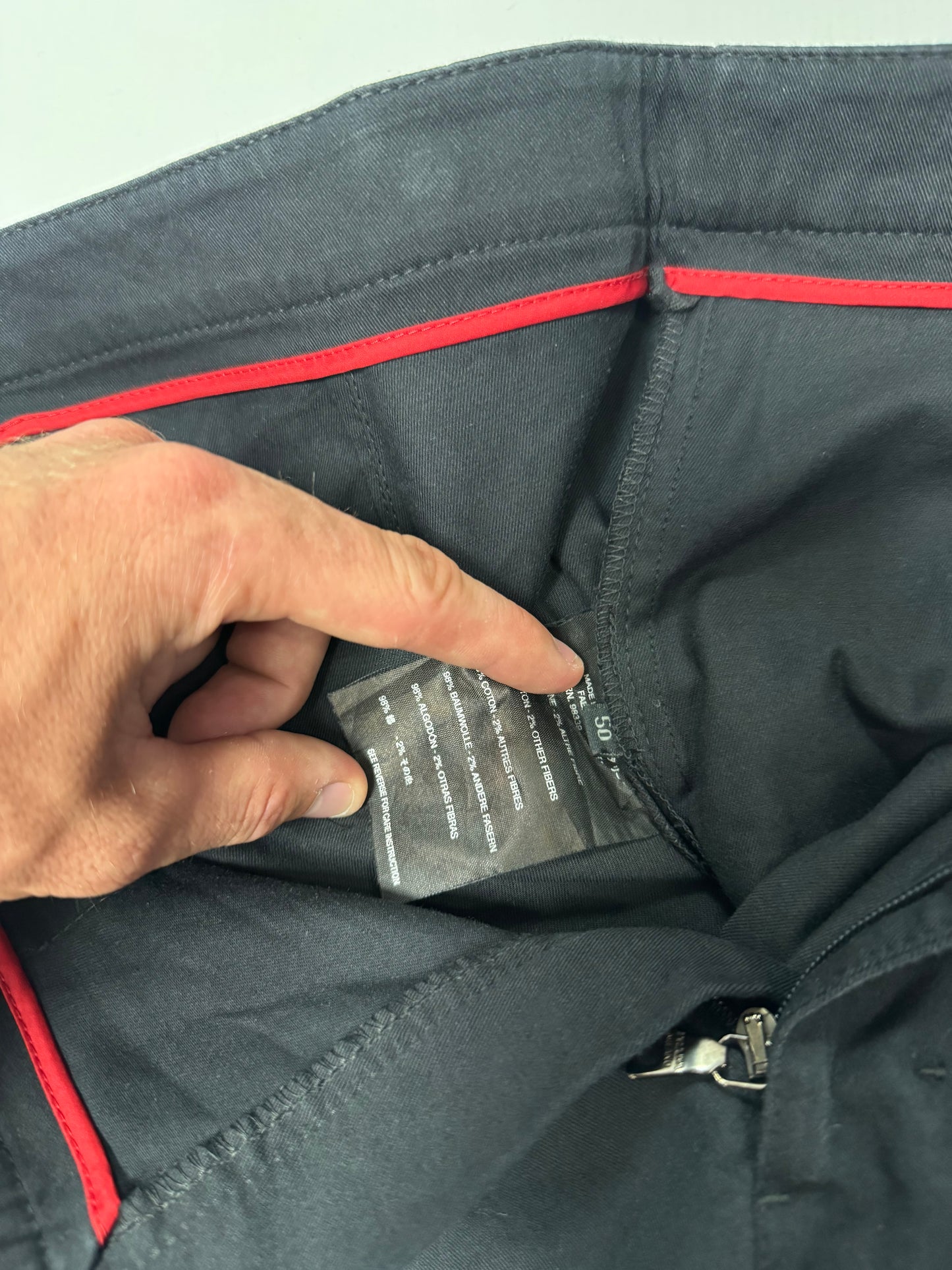 Prada sport shorts (M)