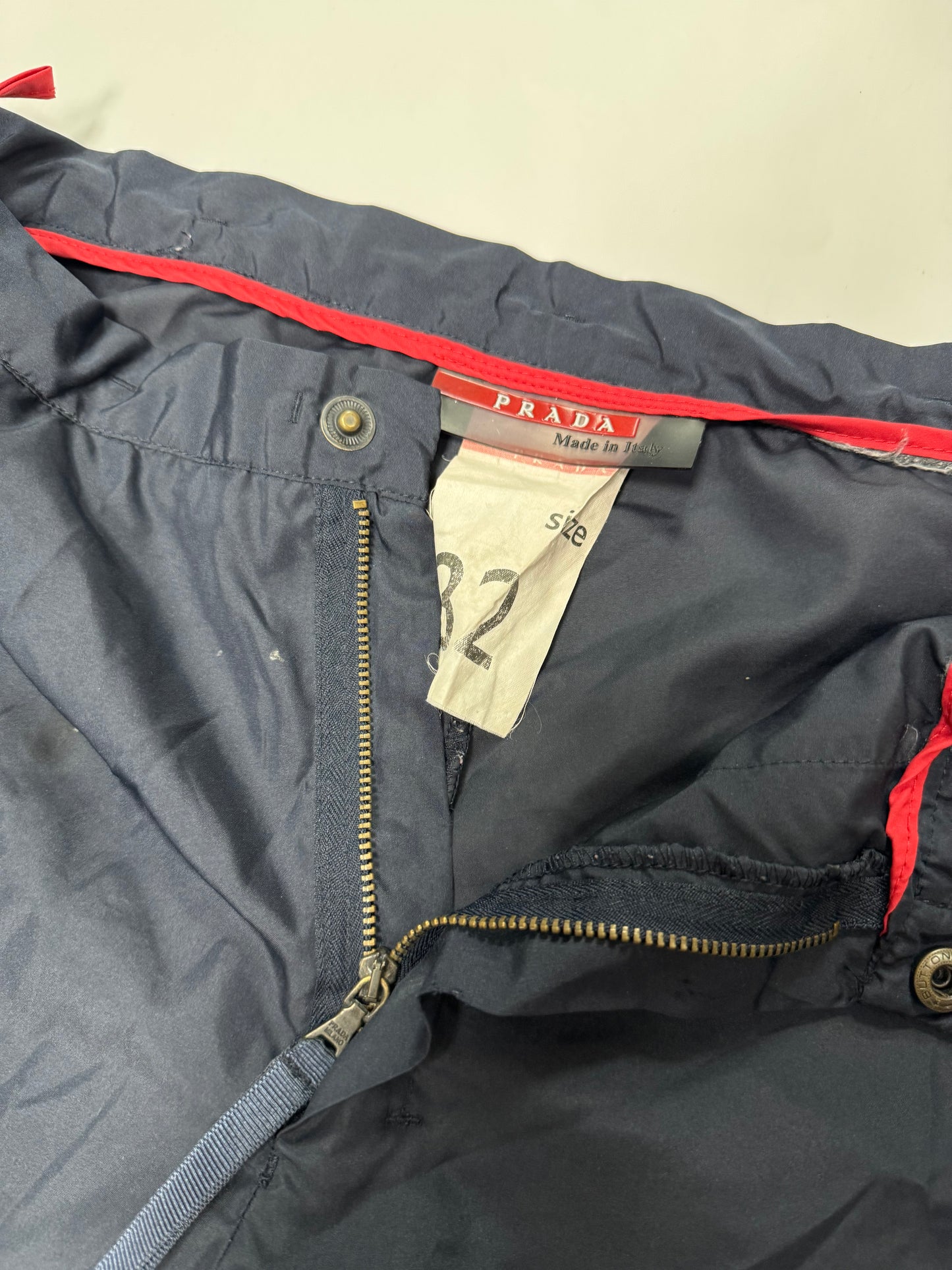 Prada sport 3/4 Nylon Shorts (32W)