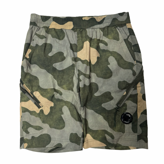 Cp company Swedish camo shorts (M)