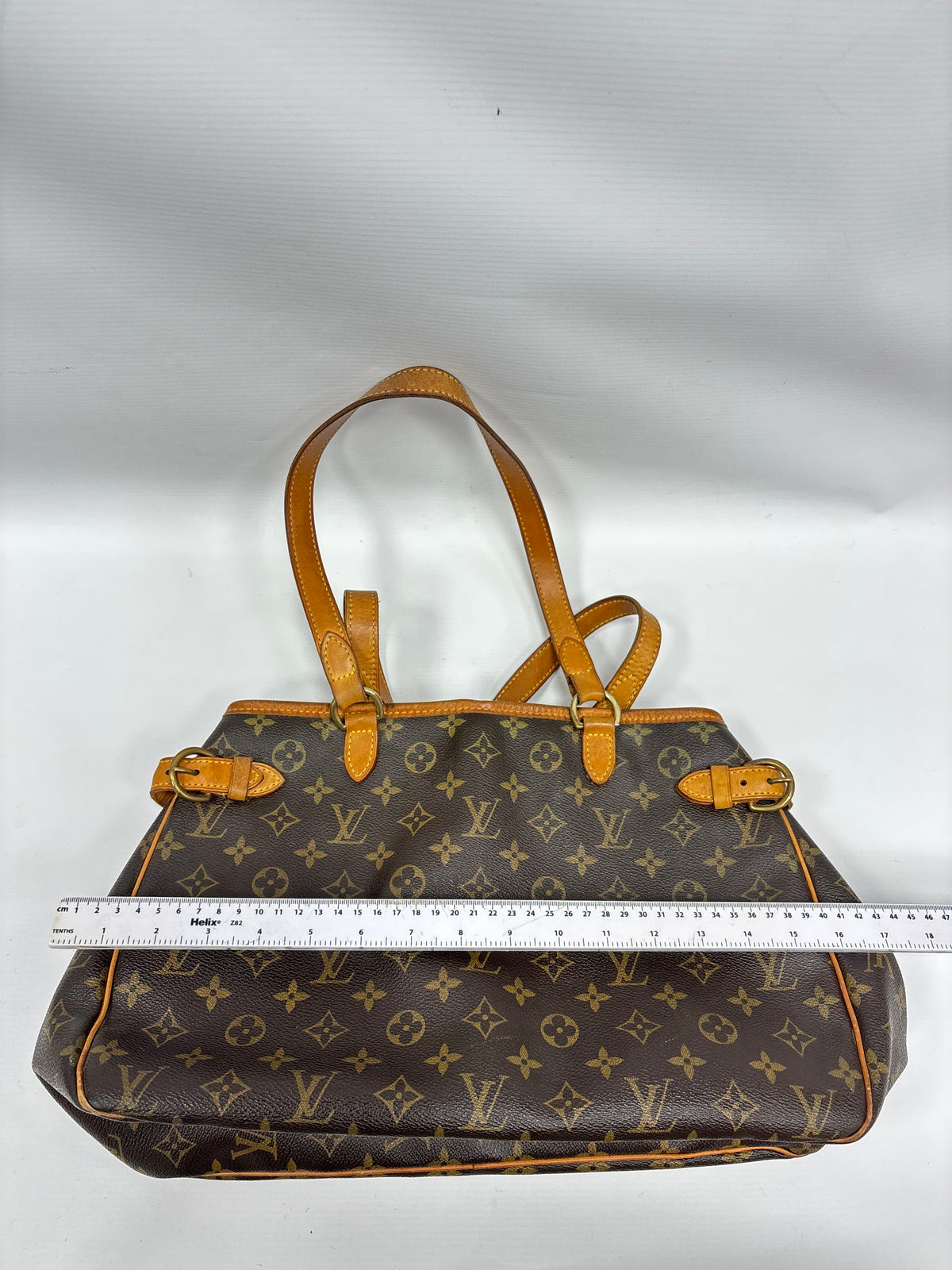 Louis Vuitton Batignolles medium tote bag
