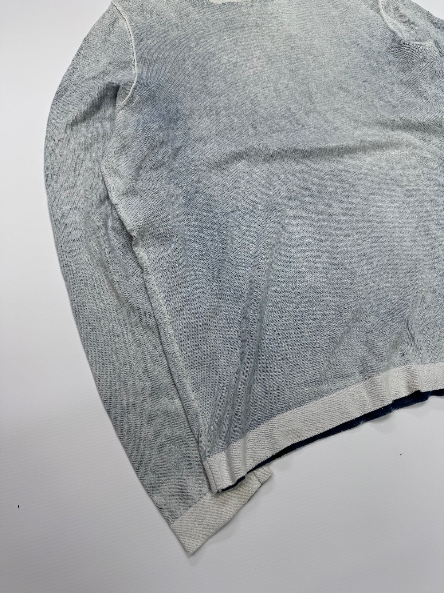 Stone island sprayed hoodie (M)