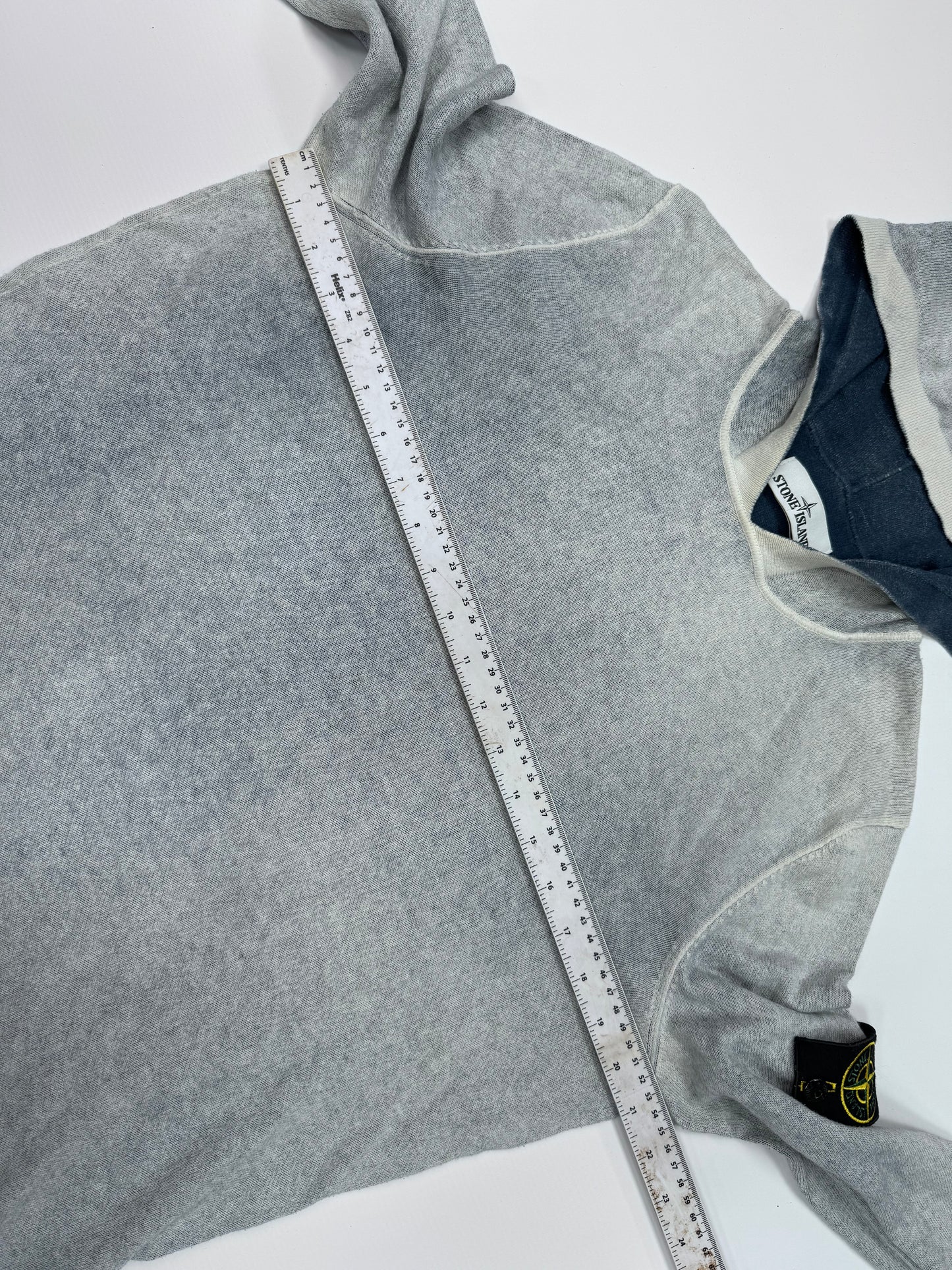 Stone island sprayed hoodie (M)
