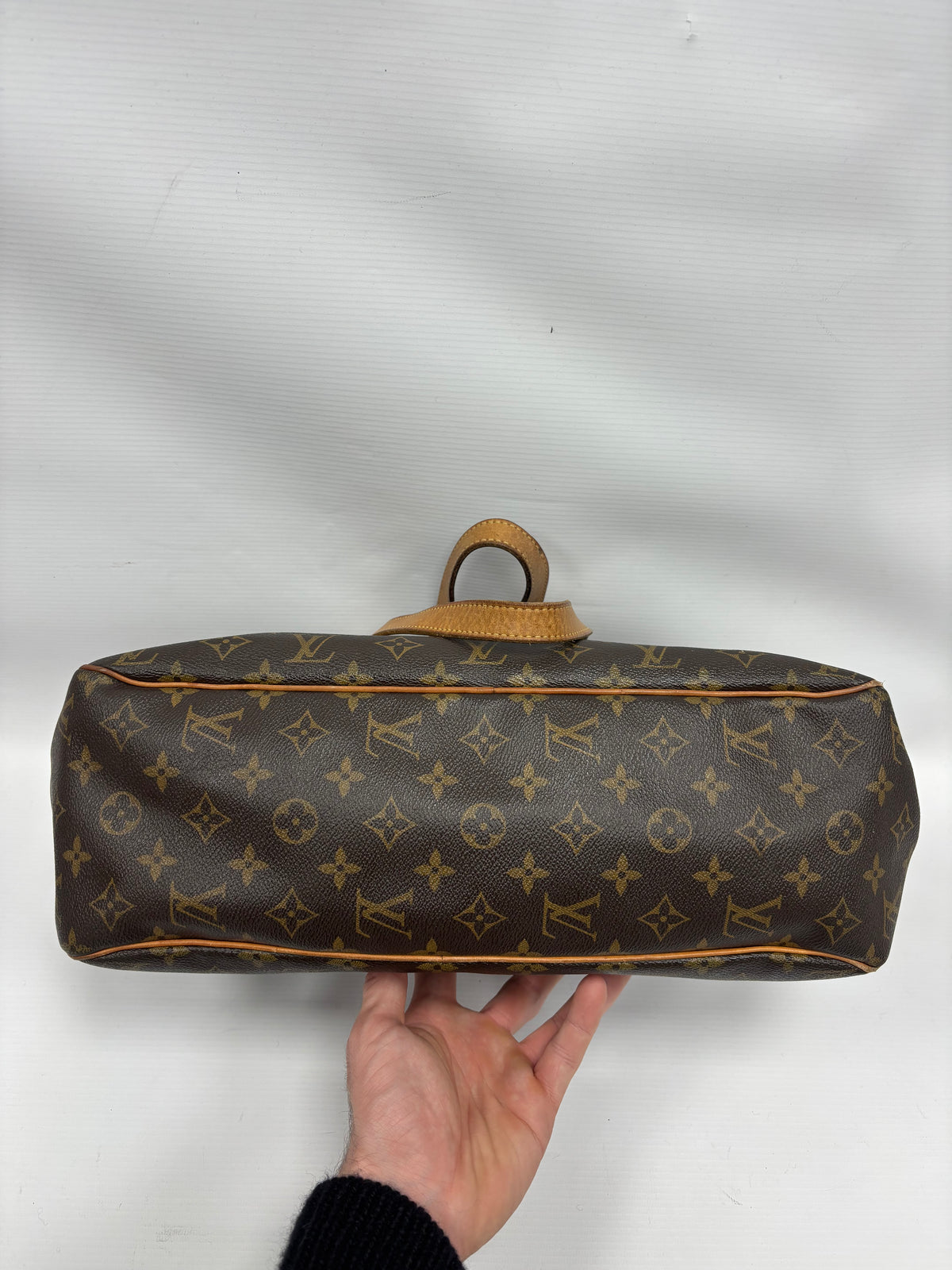 Louis Vuitton Batignolles medium tote bag