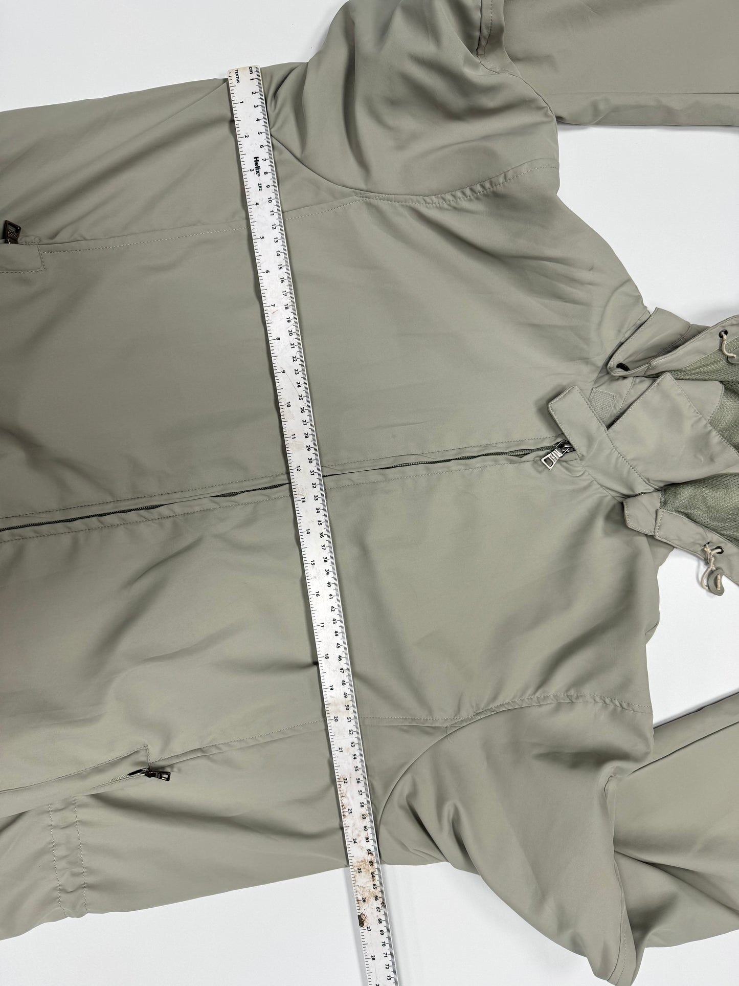 Prada sport goretex jacket (XL)