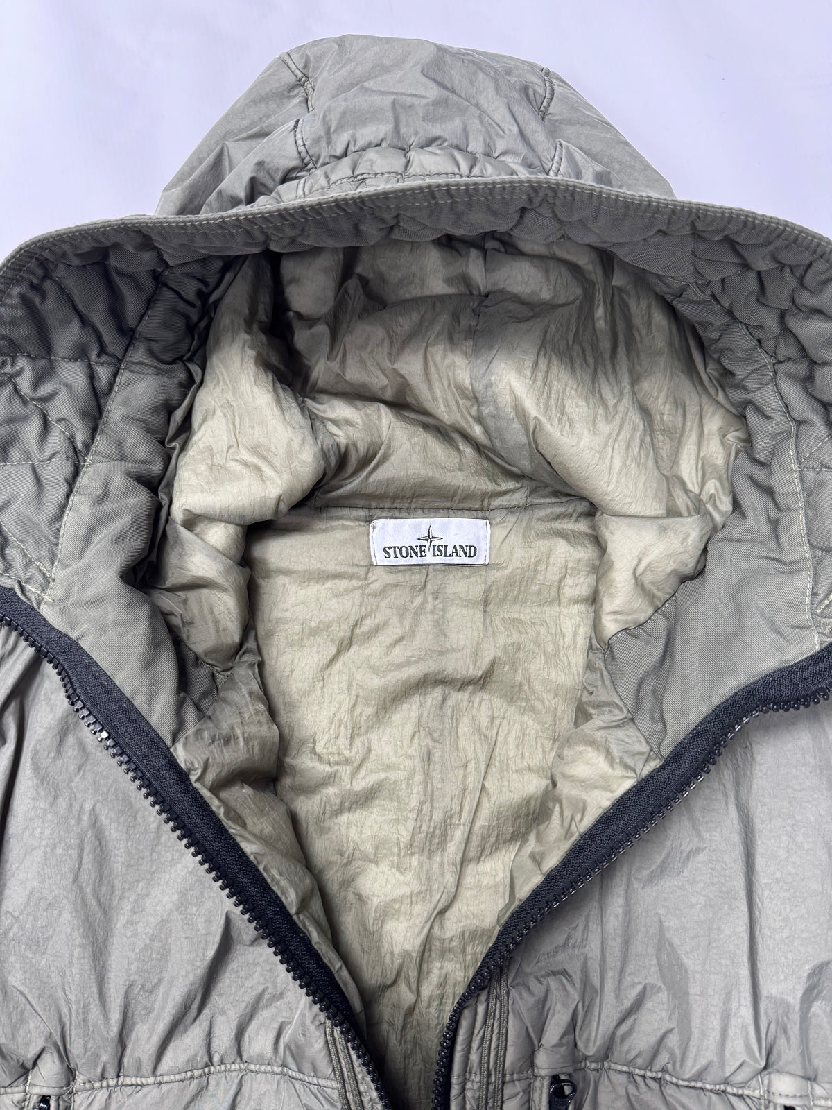 Stone island garment dyed crinkle reps hooded Ny bomber jacket (L)
