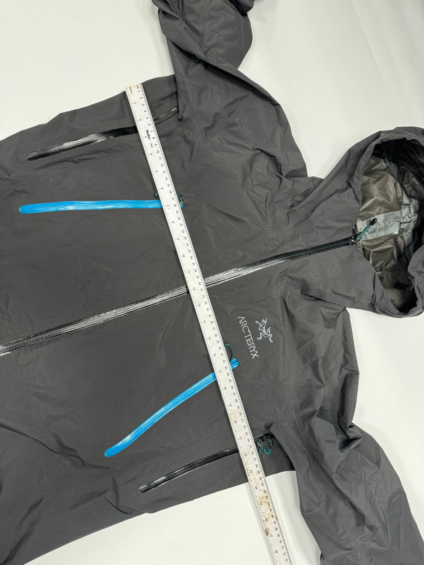 Arcteryx beta SL jacket (S)