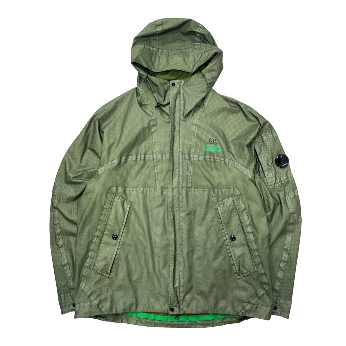 Cp company goretex jacket (L)