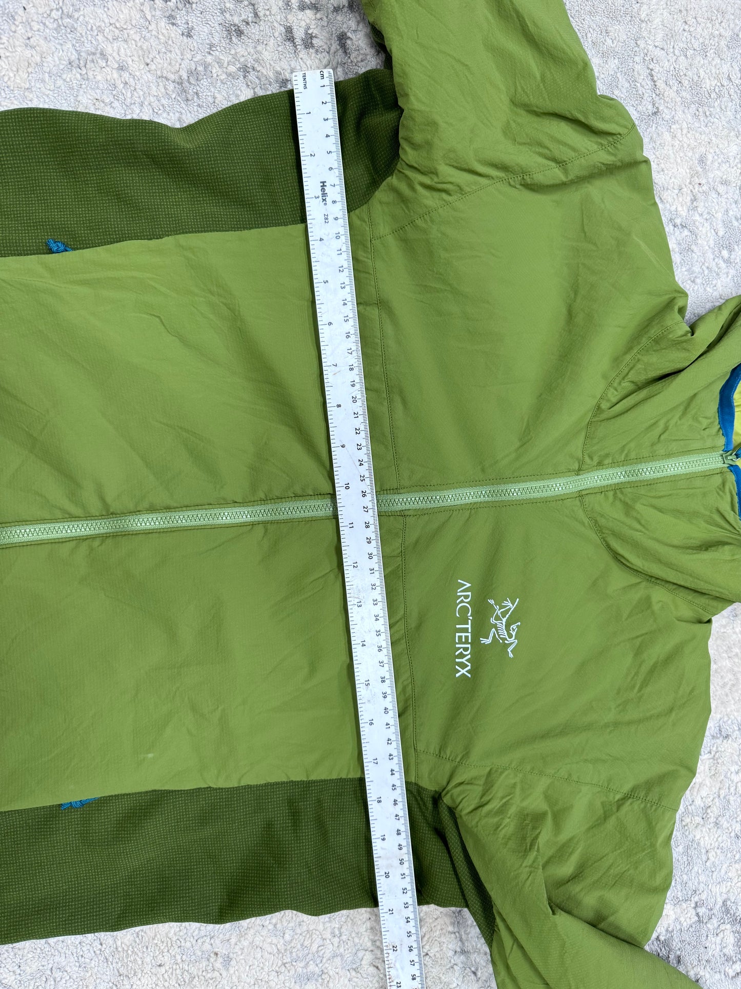 Arcteryx atom LT hoodie (S)