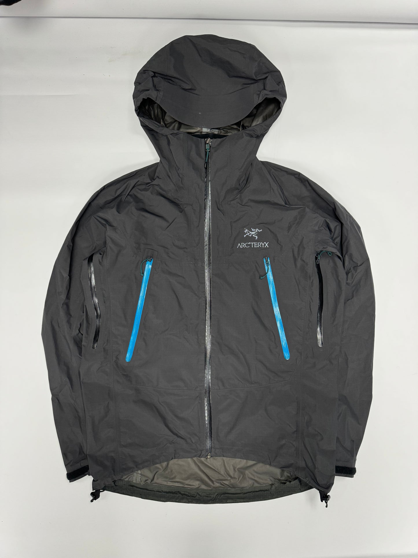 Arcteryx beta SL jacket (S)