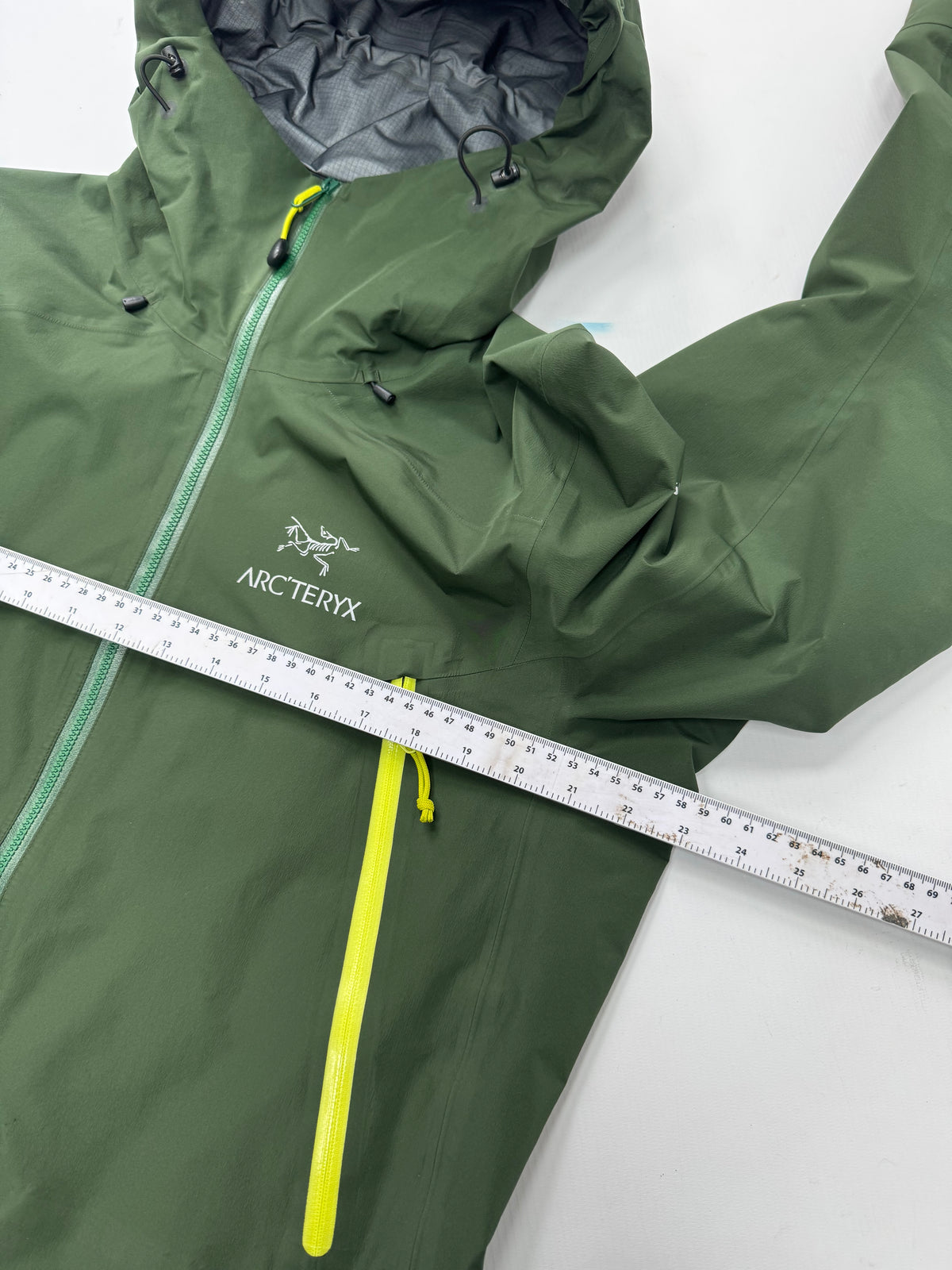 Arcteryx Beta LT jacket (M)